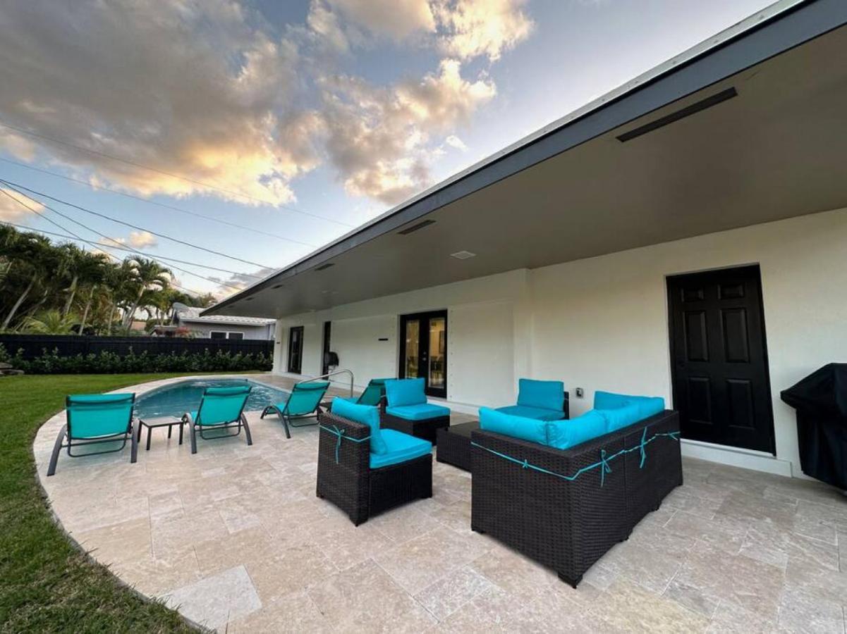 The Sun House - 3 Bed, 2 Bath, Private Pool, Fire Pit, Huge Backyard Villa Fort Lauderdale Bagian luar foto