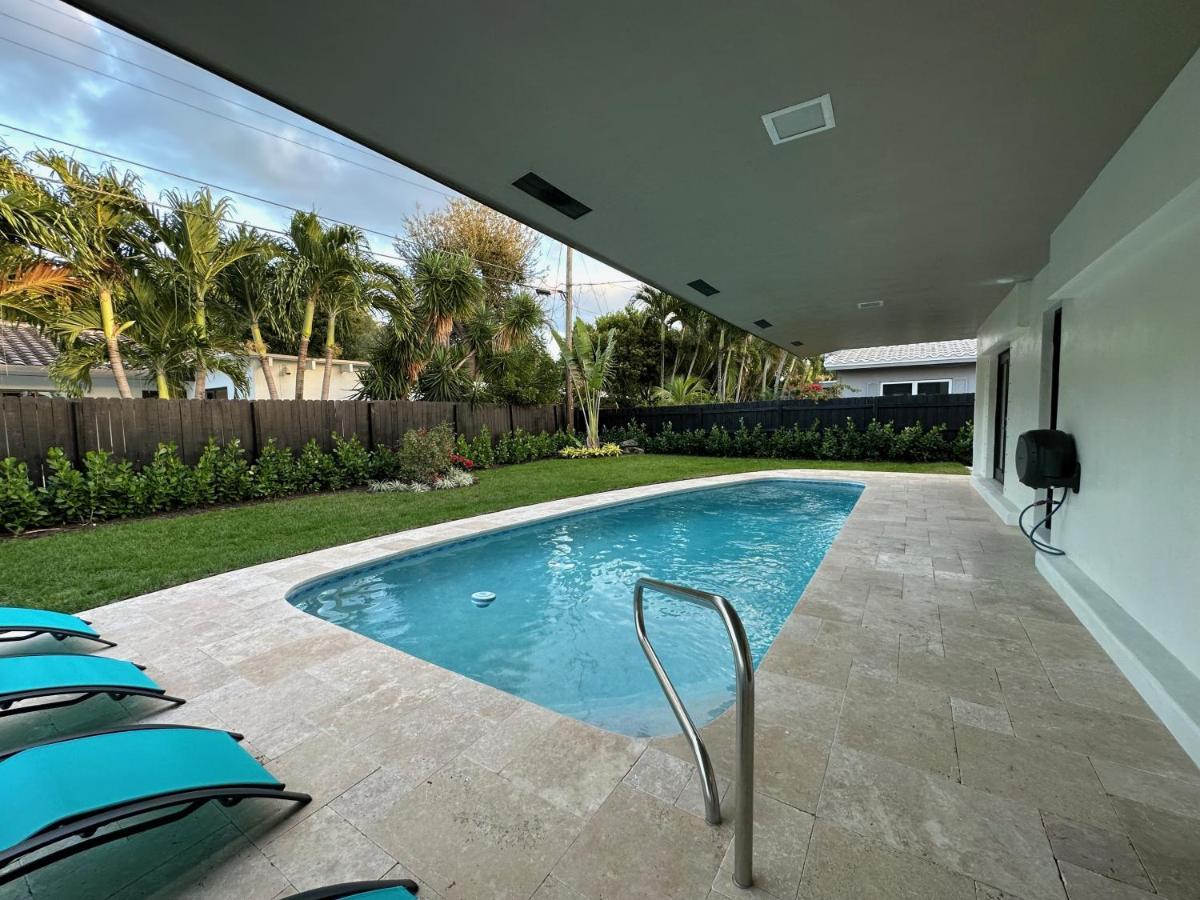 The Sun House - 3 Bed, 2 Bath, Private Pool, Fire Pit, Huge Backyard Villa Fort Lauderdale Bagian luar foto